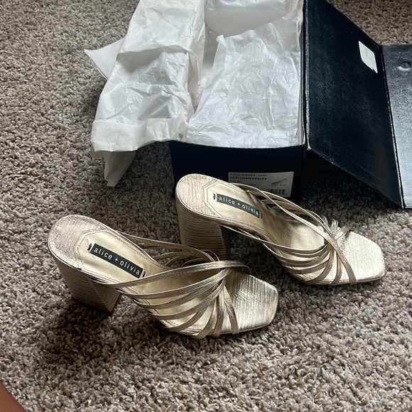 alice + olivia Paven mule 8.5/38.5 - Picture 8 of 10